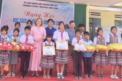 Hưởng ứng Ngày hội đọc sách và văn hóa đọc năm 2024 với chủ đề “Đọc sách cho ngày mai”